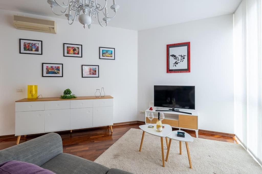 Duomo-portaromanaxxl Terrace & Free Parking Appartement Milaan